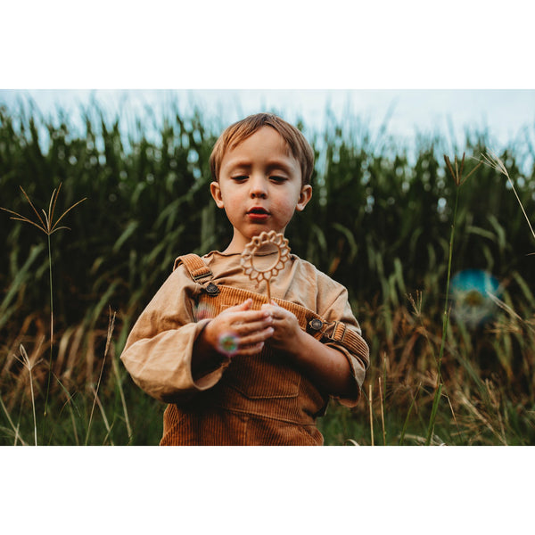 Kinfolk Pantry Sunflower Eco Bubble Wand